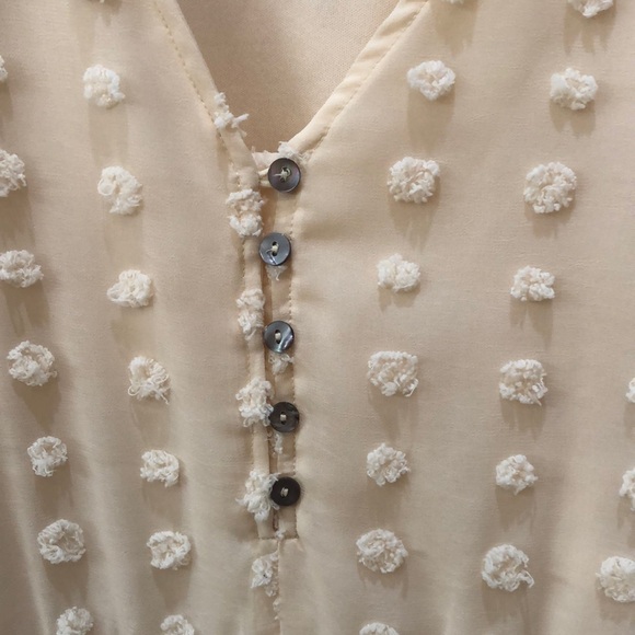 Entro Cream Textured Dress - Picture 2 of 8